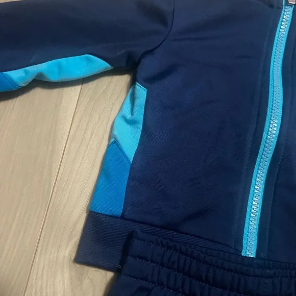 Nike Track Suit Size 12 Months - Picture 2 of 5